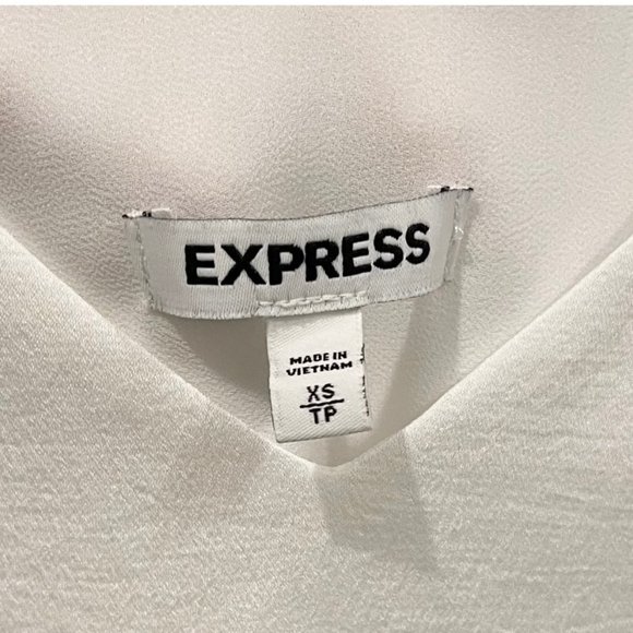 EXPRESS White Spaghetti Strap Camis - Picture 2 of 3